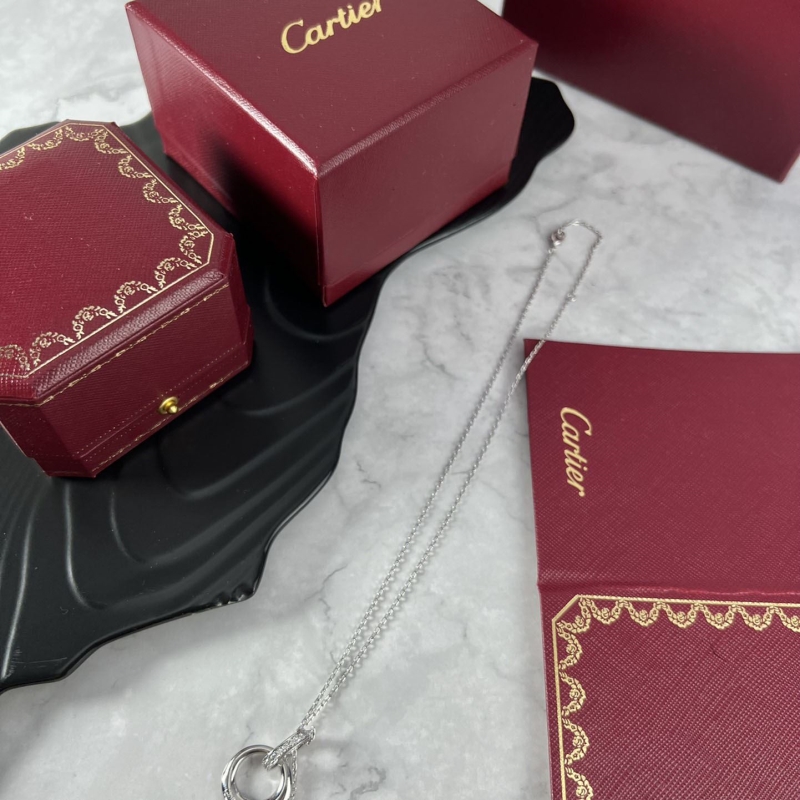 Ca*t*er necklaces